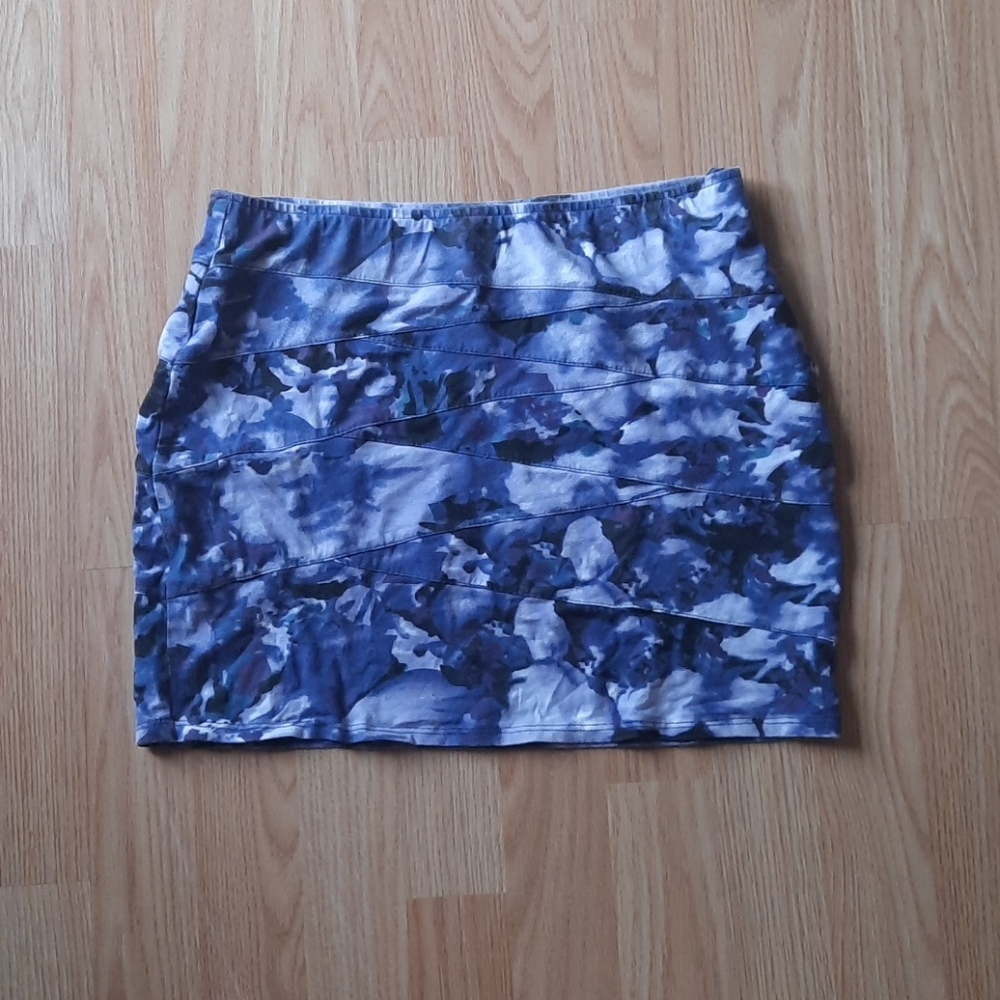 Mini skirt
